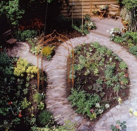 23-tuin_voorbrgcccnieuw.JPG